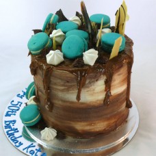 Drip Cake - Macarons with Chocolate - NOT Nut Free (4L)